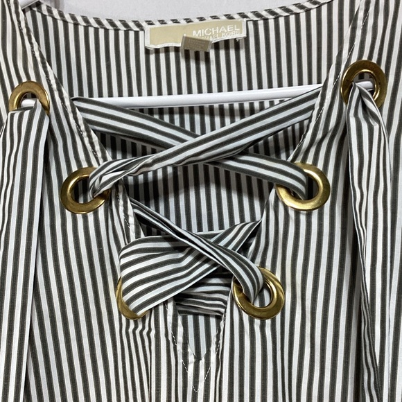 Michaels Black and White Striped Blouse - Picture 2 of 11